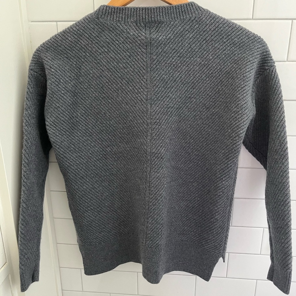 Wilfred Free Sweater - Picture 3 of 3